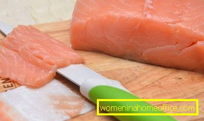 Rotolo di lavash con salmone
